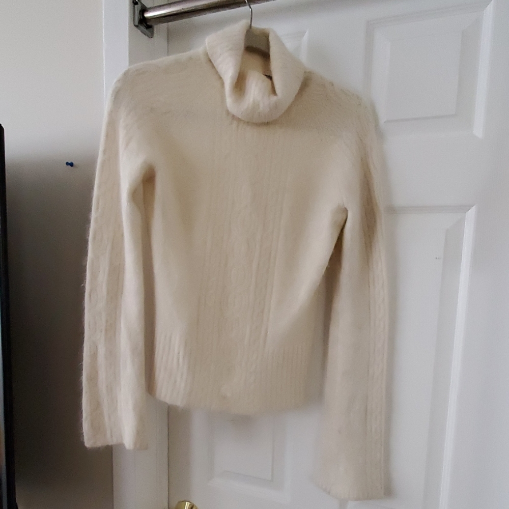 Bebe Womens sweater